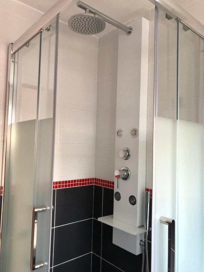 La Petite Maison Brest Eksteriør bilde